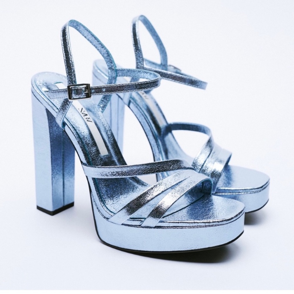 Cinderella 👠 heels